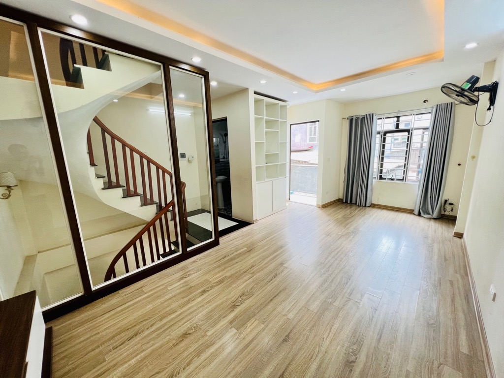 Nhà VĂN PHÚ, Hà Đông, Đẹp Long Lanh, Ngõ trước nhà rộng thênh thang, 30m2, 4.5 tỷ