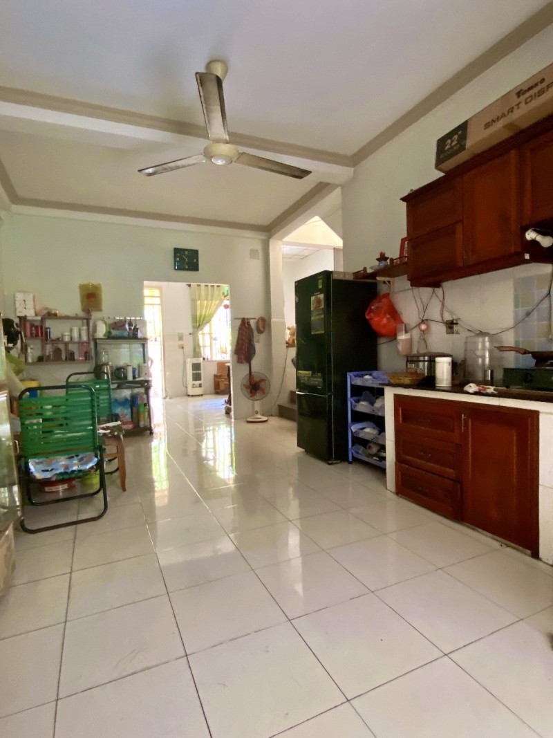 Bán Nhà 2 Tầng, 106m2, Giá 6.5 Tỷ Sát MT Đặng Van Bi Bình Tho