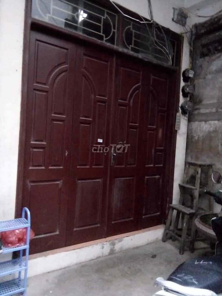 Cho thuê phòng diện tích 40m2 ngõ 6 Đặng Văn Ngữ, Đống Đa