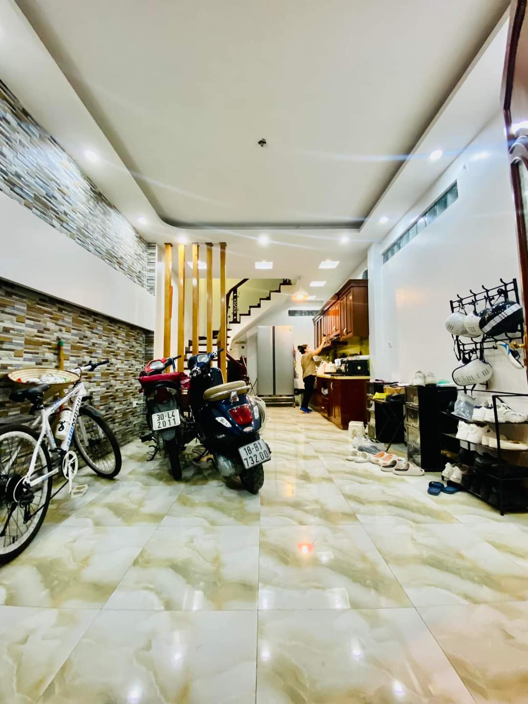 CẦN BÁN NHÀ LÊ ĐỨC THỌ - MỸ ĐÌNH 39M 5T MT5M LÔ GÓC - KINH DOANH - Ô TÔ ĐỖ CỬA - HƠN 6 TỶ