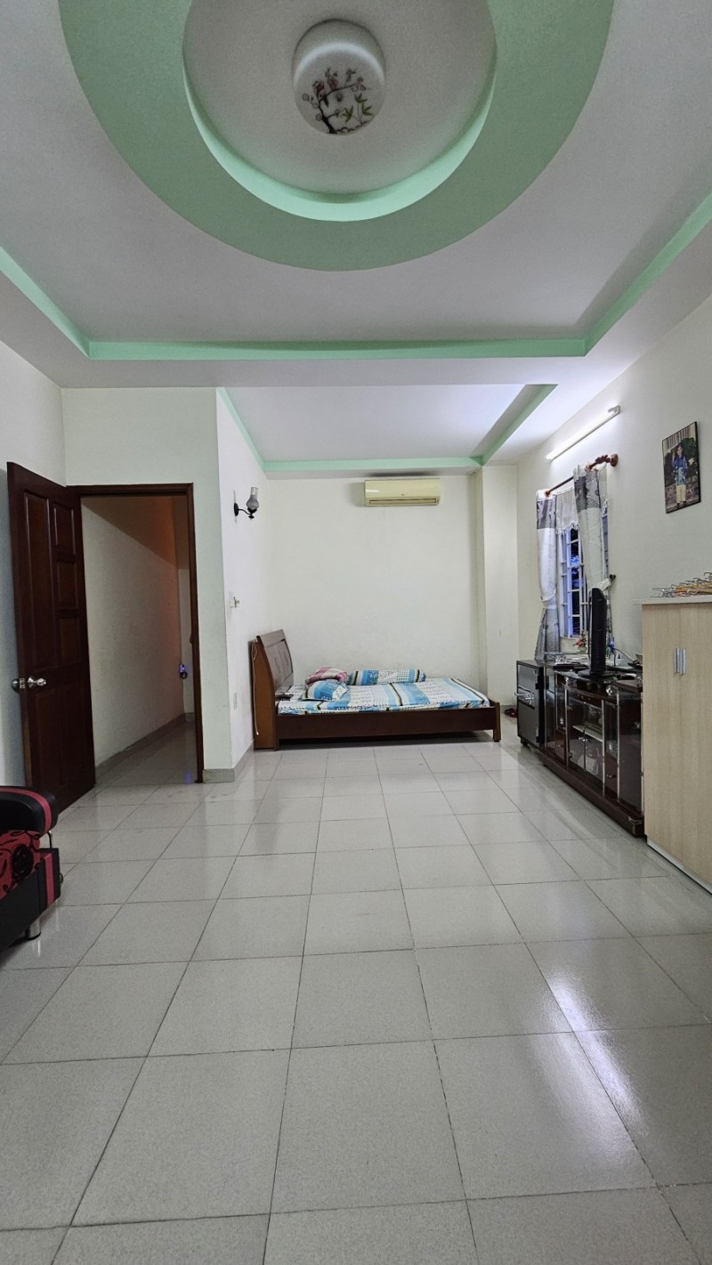 Nhà Phố 4 TầngTrường Thọ, Thủ Đức Diện tích: 93m² (4.3x22m) Giá: 9 tỷ 860 triệu