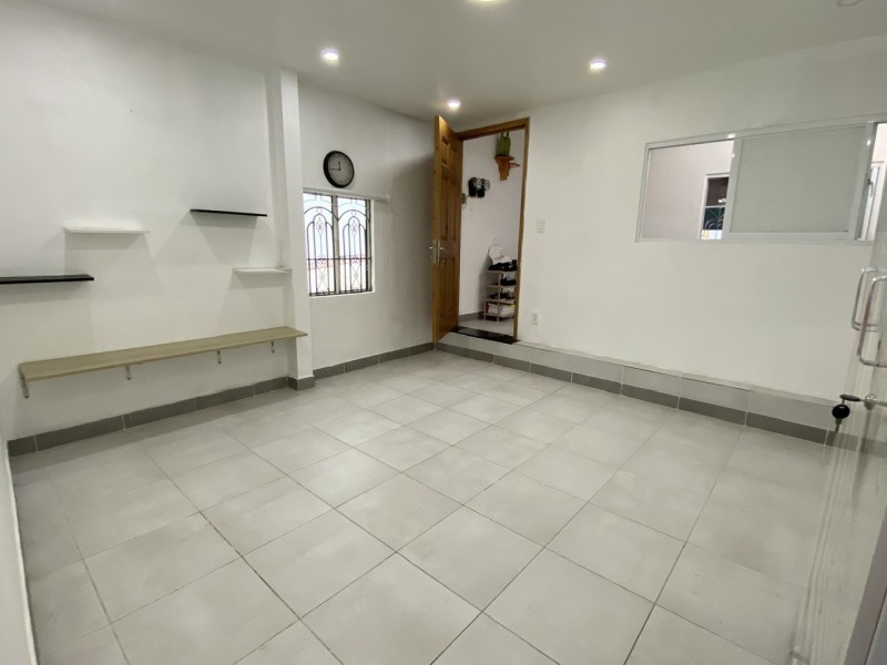 LÊ VĂN SỸ QUẬN 3 - DT KHỦNG 75M, NGANG 4.2M - NHÀ MỚI TINH 3 CHDV FULL NỘI THẤT - 9 tỷ 5