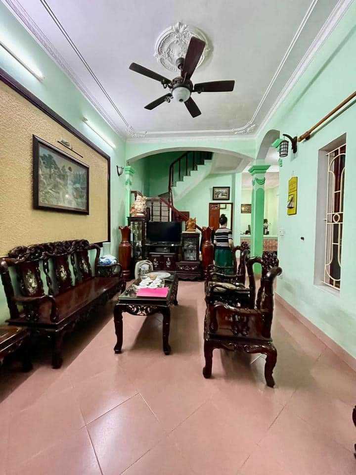 Bán nhà Lê Trọng Tấn, quận Thanh Xuân ,dt 85m2, 5 tầng, ô tô vào nhà, lô góc, giá 15.8 tỷ