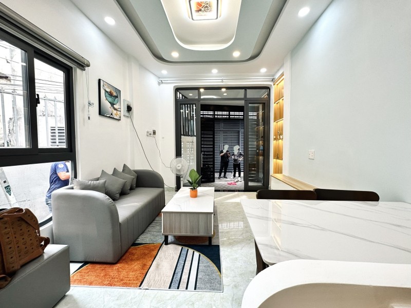 Bán nhà Nguyễn Văn Đậu P5 Bình Thạnh, 41m2, 2 tầng, Nở hậu nhẹ, Nhà mới ở ngay, Chỉ nhỉnh 4 tỷ