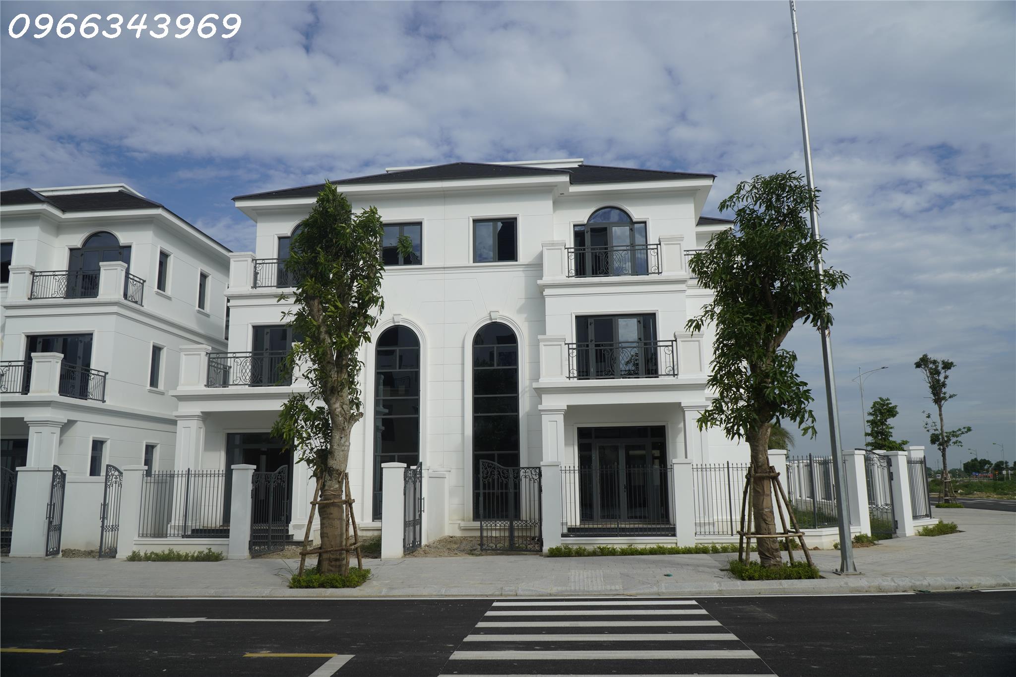 BIỆT THỰ NAM SÔNG MÃ CENTRAL RIVERSIDE. CHÍNH SÁCH ĐẶC BIỆT, CK 30% +4%. LÃI 0% ÂN HẠN GỐC 18 THÁNG. CĐT: 0966343969