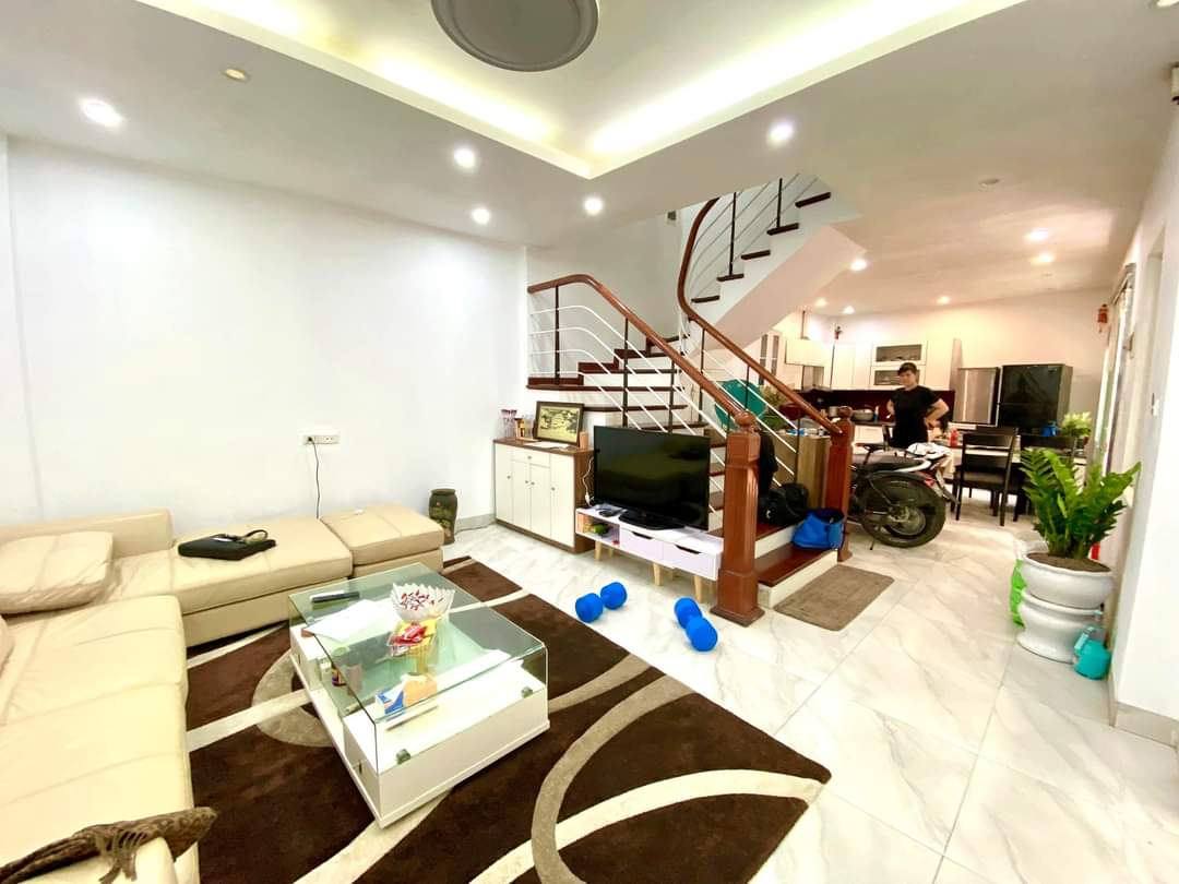 BÁN NHÀ HOÀNG HOA THÁM,QUẬN BA ĐÌNH,DT53M2×5T,MT11M,GIÁ 8.1TỶ,NHÀ ĐẸP NGÕ THÔNG,GẦN OTO