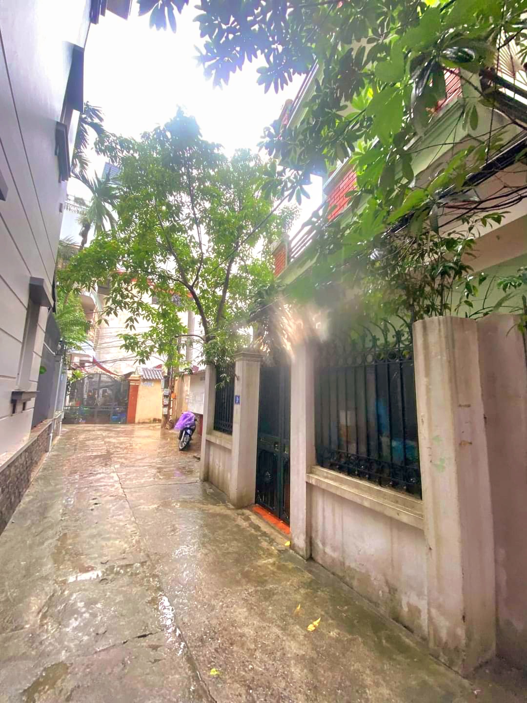 Nhà Riêng CẦU GIẤY, OTO đỗ cửa, 63m2, 4 Tầng, Mặt tiền rộng 4.5m, nhỉnh 9 tỷ