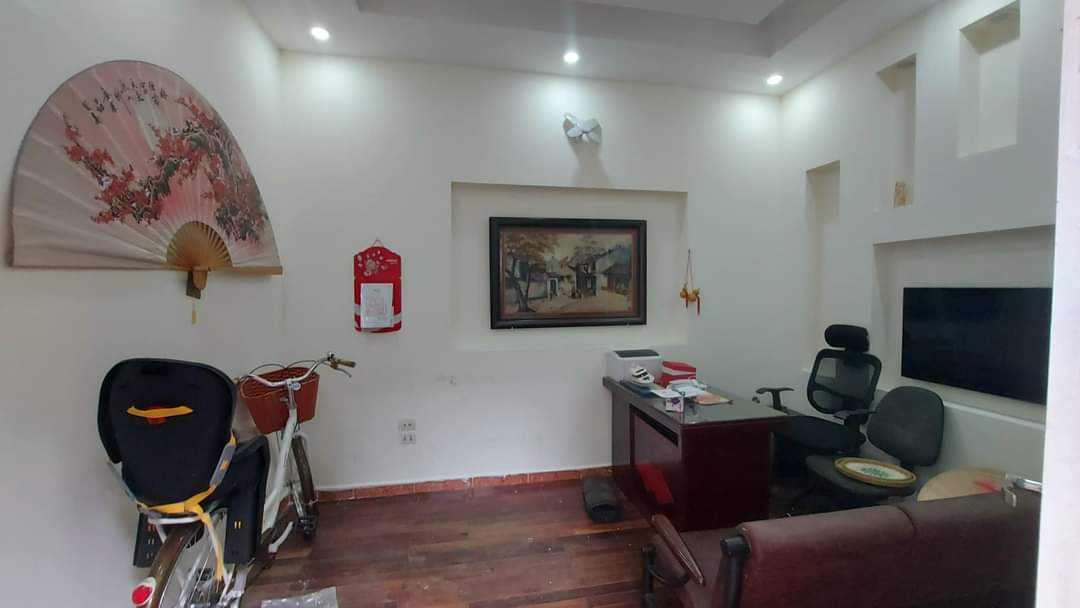 BÁN NHÀ HOÀNG HOA THÁM,QUẬN BA ĐÌNH,DT57M2×3T,MT8M,GIÁ 8.8TỶ, NGÕ TO RỘNG