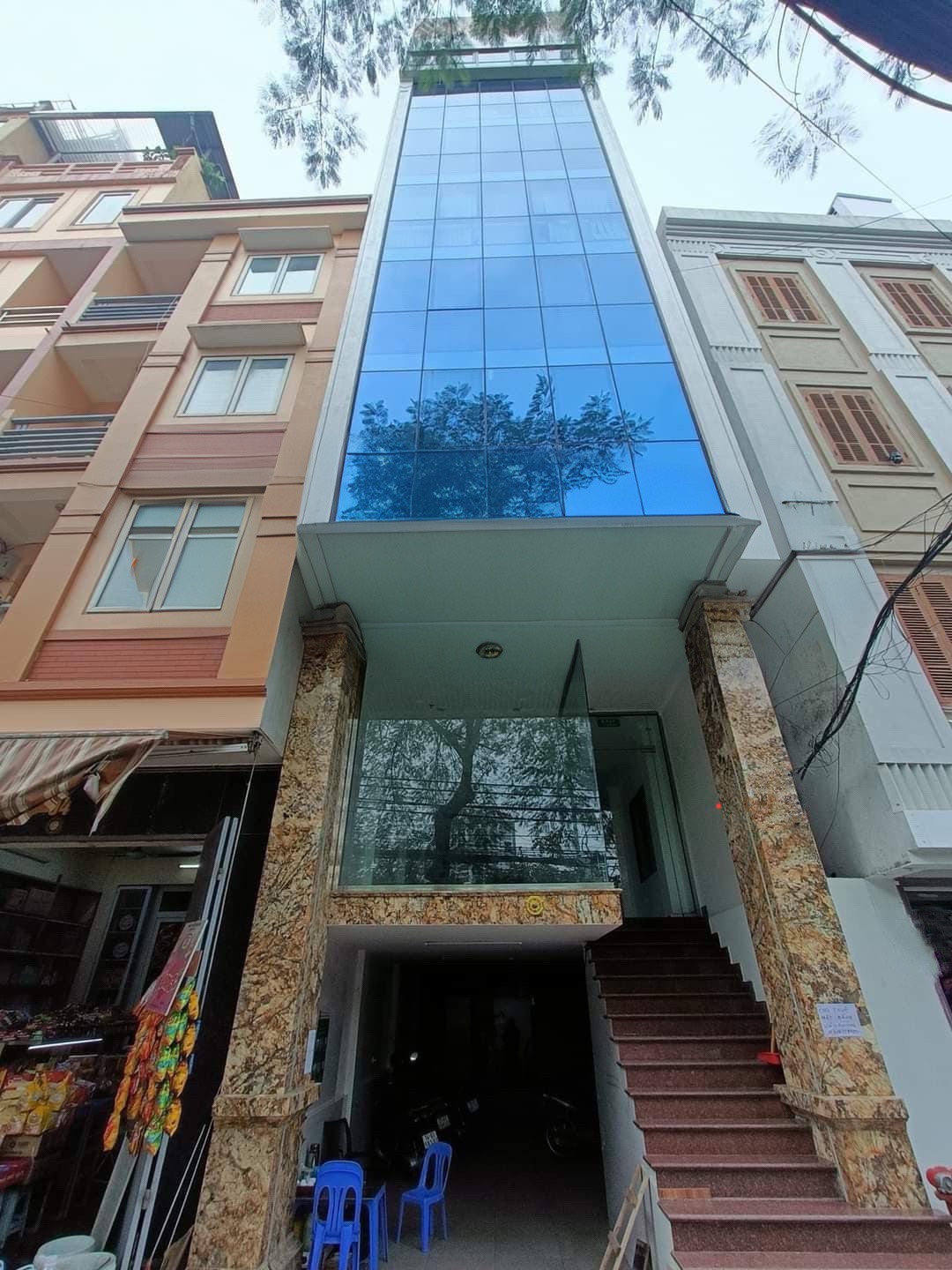 Siêu Phẩm Tòa nhà Văn Phòng 9 tầng thang máy - Hoàng Quốc Việt/Cầu Giấy 80m2 - 36 tỷ