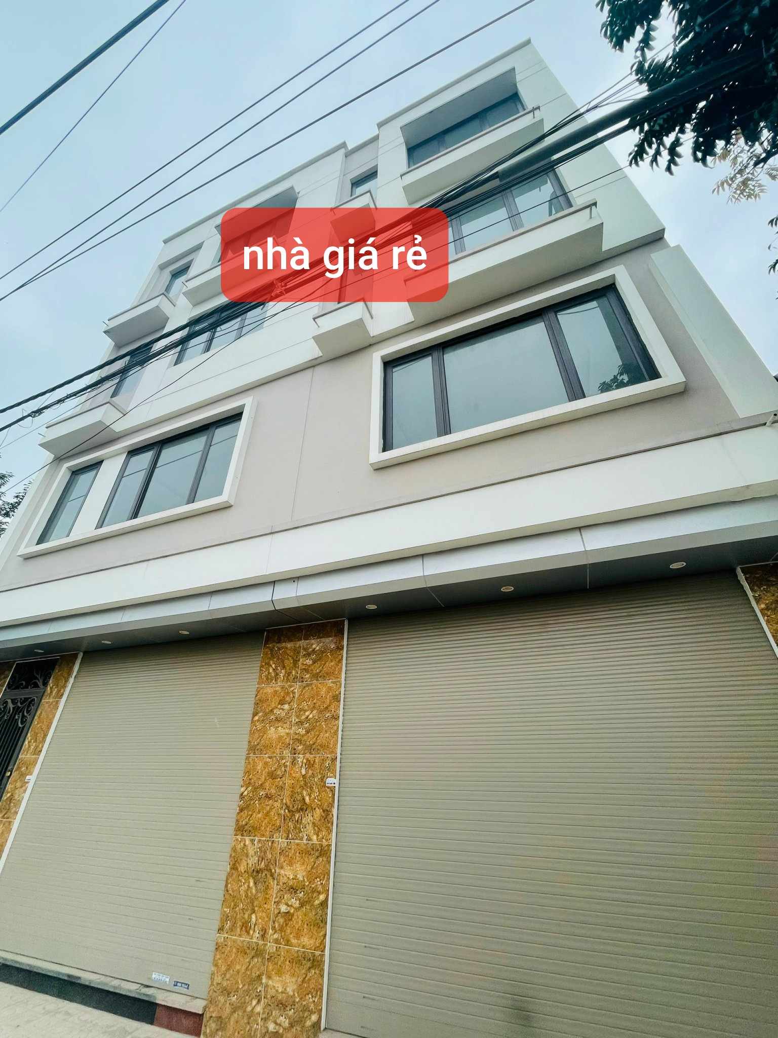 Nhà mới xây 4 tầng, dt 90m2, xã Đại Thành huyện Quốc Oai, gần Hà Đông, giá 2.95 tỷ