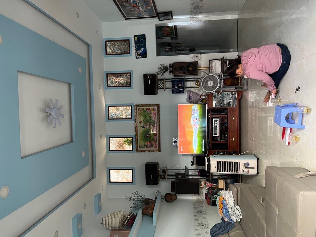 Bán gấp nhà Tam Phú hẻm xe hơi đậu trước nhà giá nhỉnh 7 tỷ.