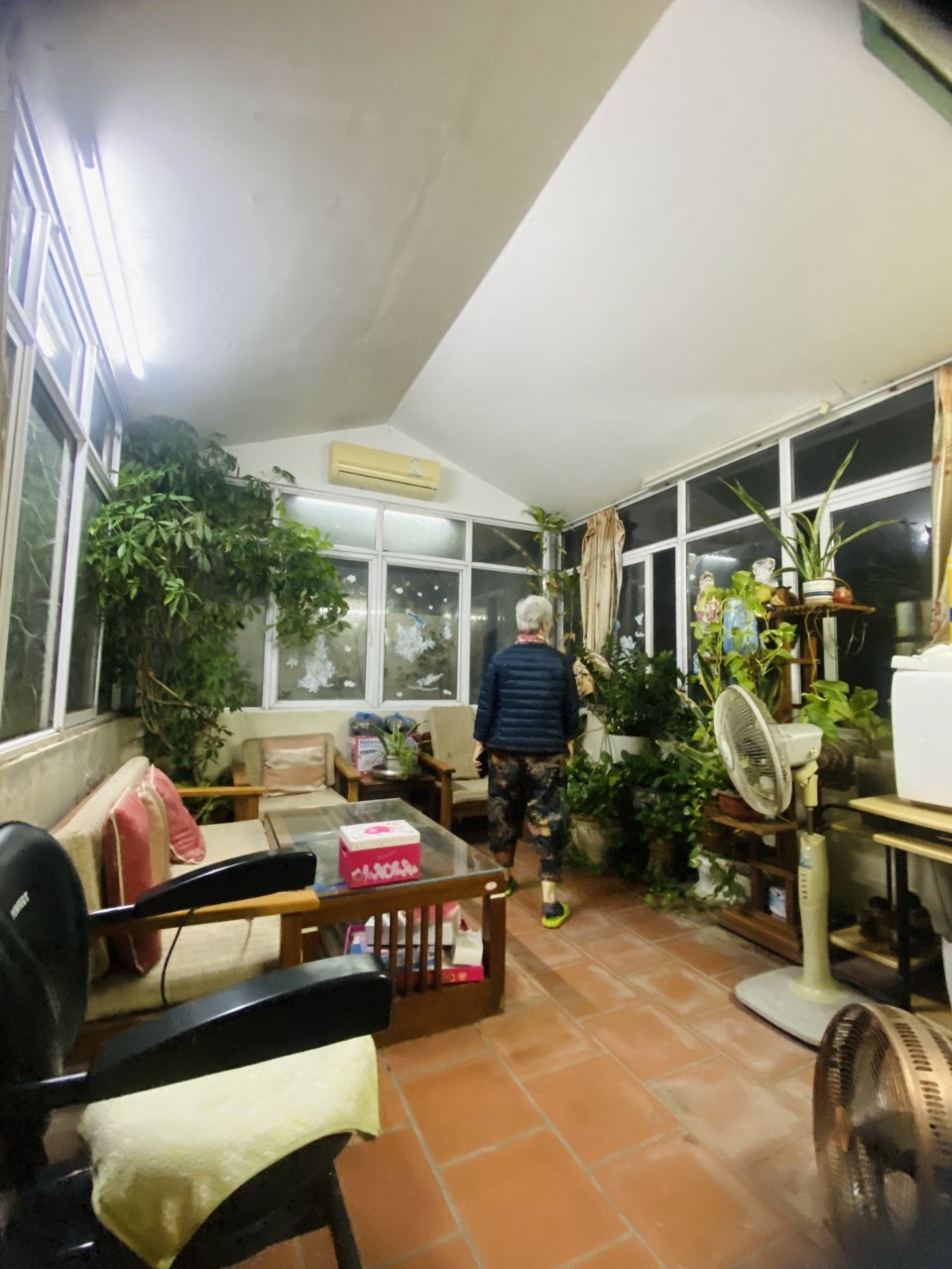 2 MẶT NGÕ Ô TÔ - 5 TẦNG DÂN XÂY - KD NGÀY ĐÊM - CỰC HIẾM Thái Hà, Đống Đa, 51m, 6PN, 9,8 tỷ.