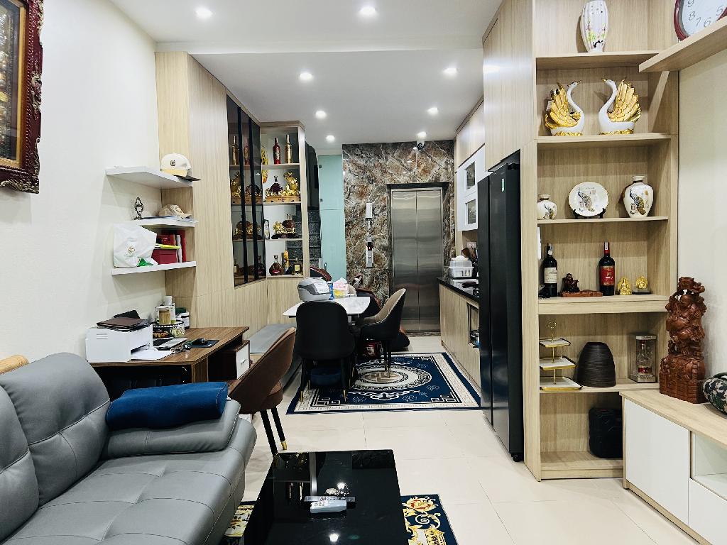 Hiếm Đẹp! Phố Đại Cồ Việt 40m2, 6T thang máy, MT4.1m Gara ô tô kinh doanh gần Phố Huế