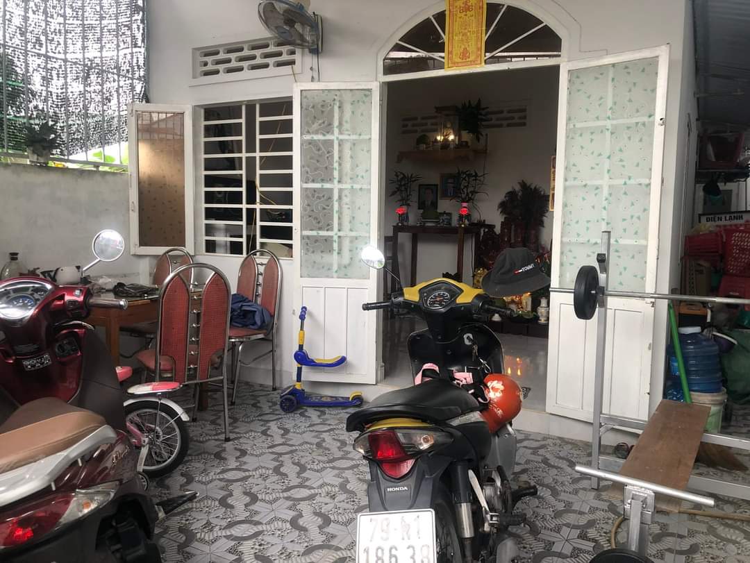 NHÀ CHO THUÊ Ở VĨNH TRUNG - TIỆN NGHI VÀ THUẬN LỢI!!