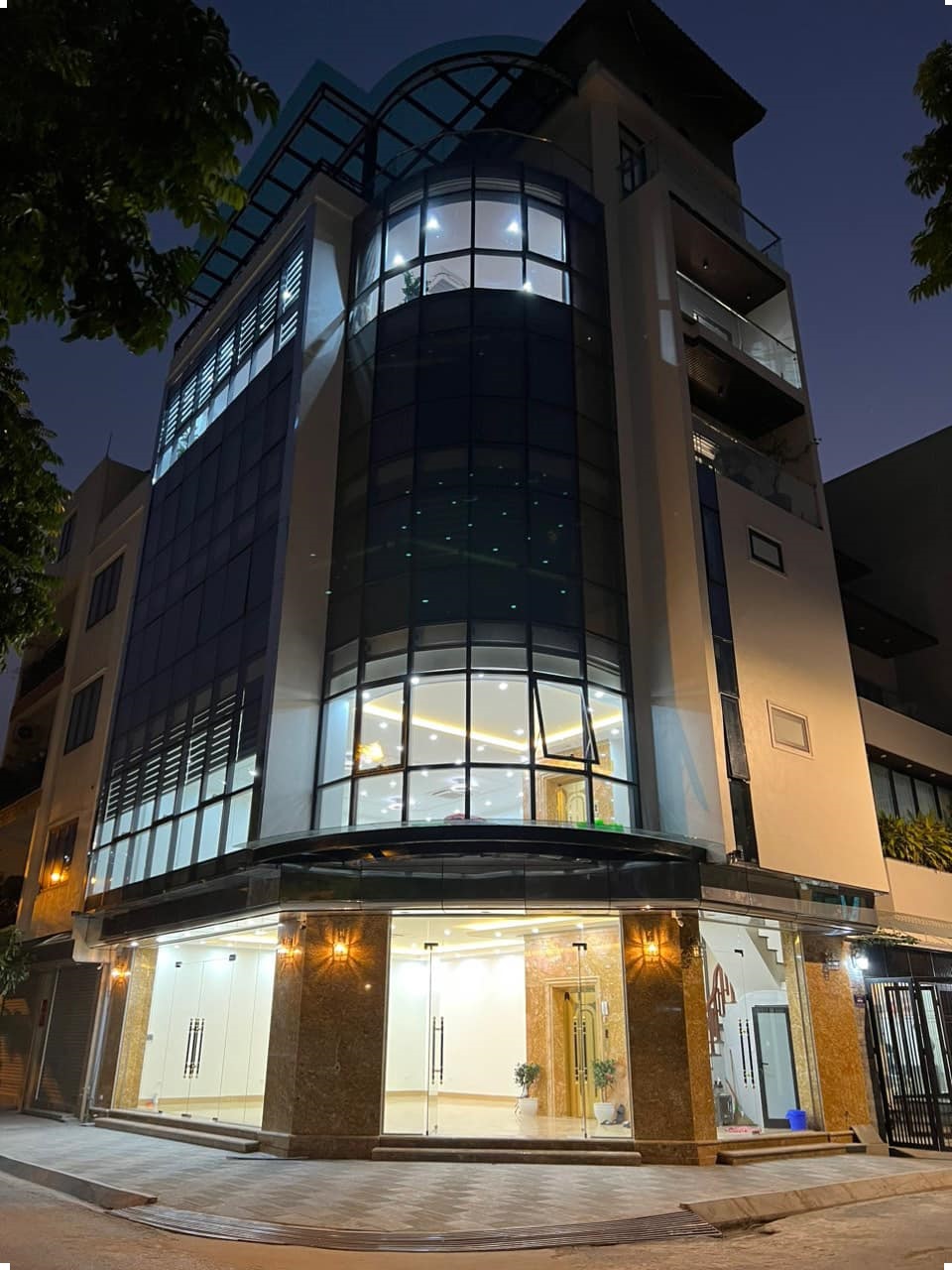 150m2
