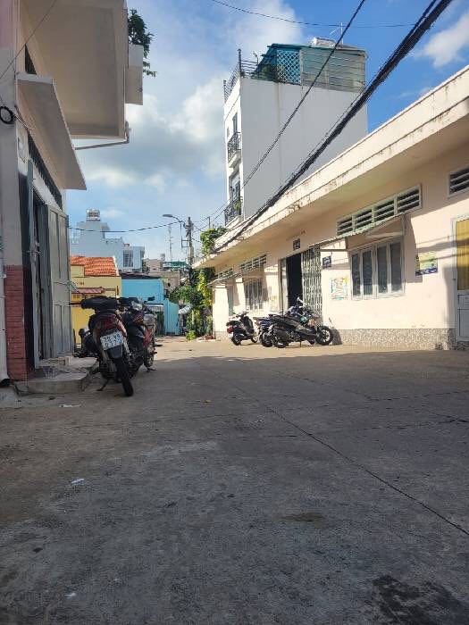 BÁN NHÀ MỚI ĐẸP-ĐƯỜNG CHU VĂN AN-64M2-NGANG 4.5M-3PN-NHỈNH 6 TỶ.