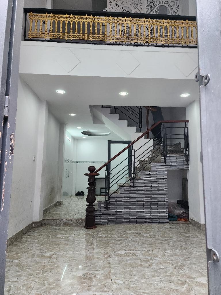 HẺM XE HƠI CÁCH MẶT TIỀN 20M - GẦN AEON TÂN PHÚ NGAY 26/3 - 4 TẦNG BTCT- 5PN - SHR - ĐƯỜNG SỐ 15 GIÁ 5.2 TỶ