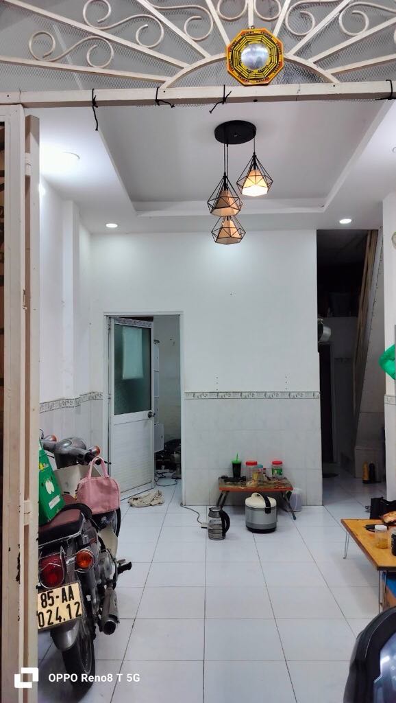 BÁN NHÀ NGUYỄN VĂN ĐẬU-CÁCH 1 CĂN RA HẺM XE HƠI-36M2 CHỈ NHỈNH 2 TỶ.