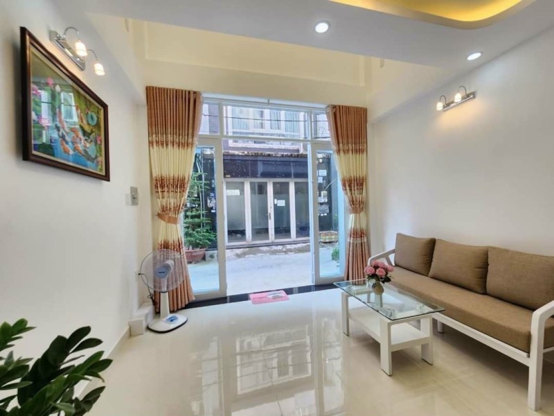 Bán Nhà Chu Văn An P12 Bình Thạnh, HXH đổ cửa, 5 Tầng, Tặng nội thất, nhỉnh 4 tỷ