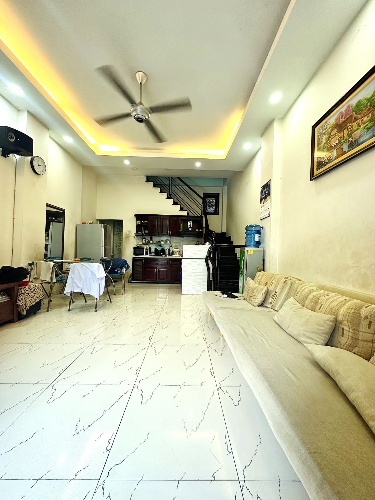 Bán nhà đường Nguyễn Cảnh Chân Quận 1,HXH sát Mặt Tiền KD nhỉnh 9 tỷ.