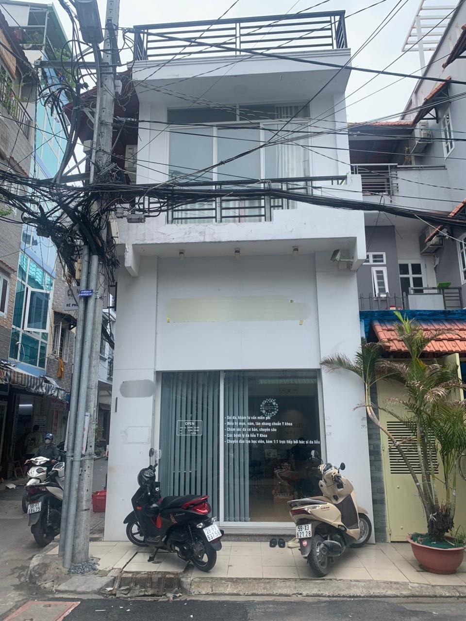 --Bán nhà hẻm 127 Ni Sư Huỳnh Liên, phường 10 Tân Bình, căn góc 3 tầng