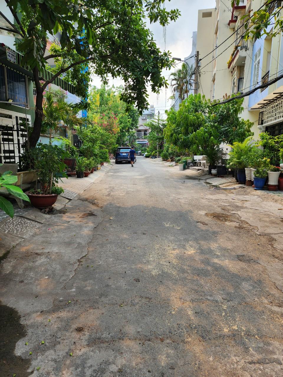 Sở hữu 74.6m2 KHU PHÂN LÔ, hẻm ô tô Phan Văn Hớn Quận 12, chỉ hơn 5 tỷ.