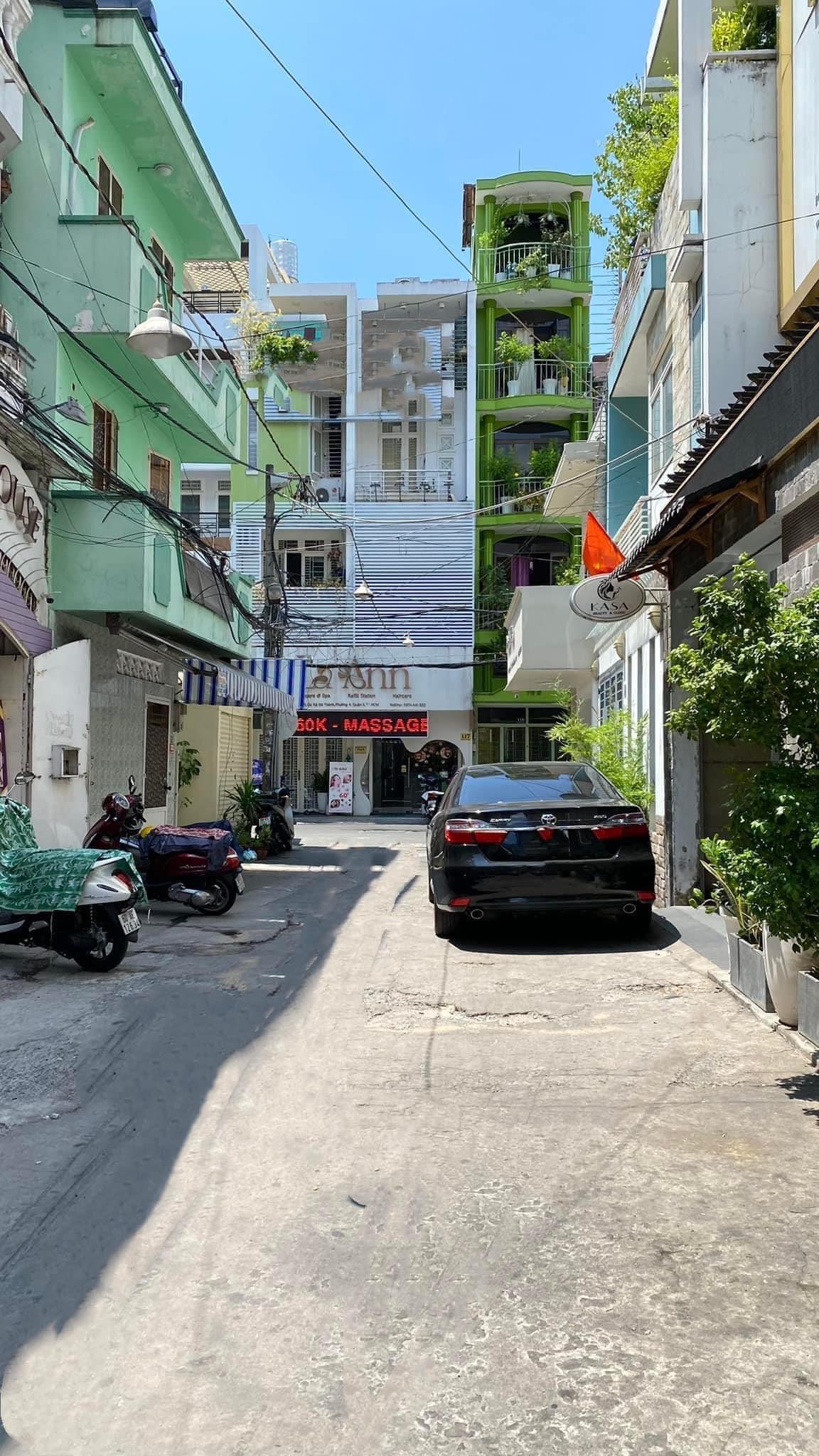 Nhà riêng Dân Chủ Thủ Đức,100m2, 4T, Khu VIP, Full Nội Thấy, Ở Ngay, Giá Rẻ Như Cho