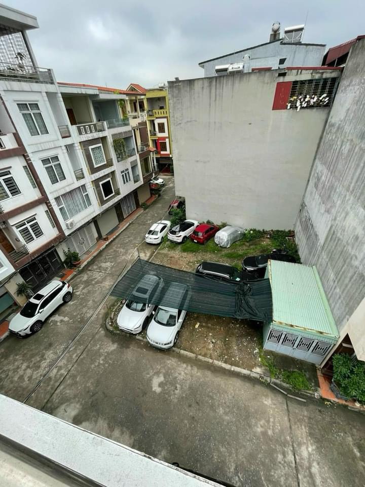 PHÂN LÔ TRẦN KIM XUYẾN, Ô TÔ ĐỖ, 50M, NHỈNH 12 TỶ