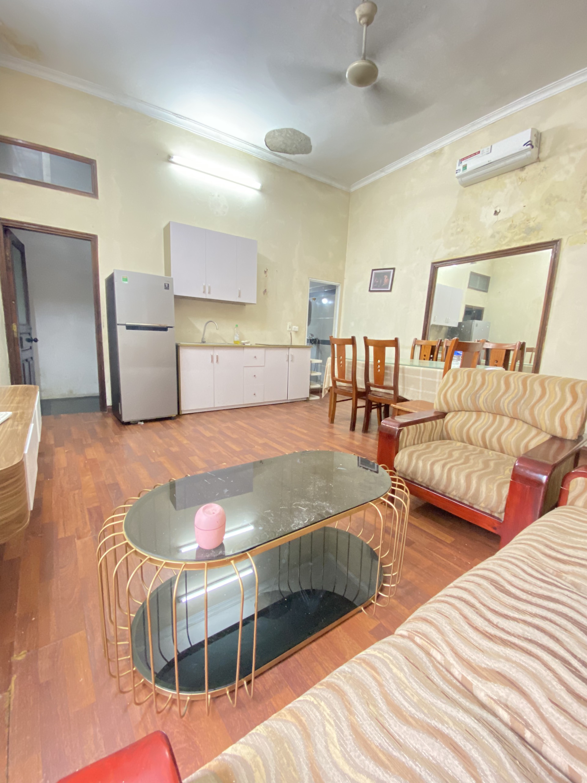 Cho thuê nhà nguyên căn 3 ngủ ngõ 248 Trương Định mặt bờ sông sét, Ngay cầu Kim Đồng 7.5tr