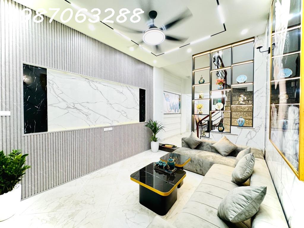 BÁN NHÀ ĐƯỜNG VŨ TRỌNG PHỤNG- THANH XUÂN 40M 5 TẦNG 6 NGỦ GẦN Ô TÔ TRÁNH NHỈNH 7.X TỶ