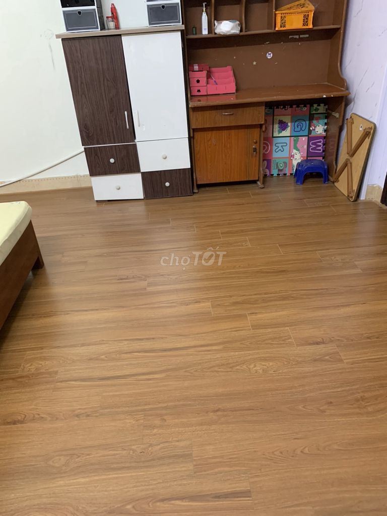 CHÍNH CHỦ CHO THUÊ NHÀ NGUYÊN CĂN, NGÕ 72 NGUYỄN TRÃI, KẾ BÊN ROYAL CITY.