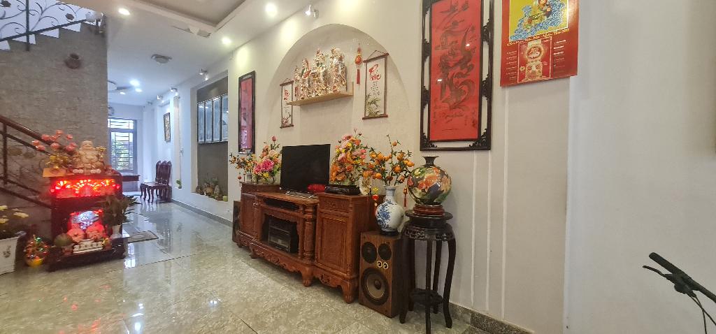 Bán nhà ngay sơn kỳ Tân phú, 86m2 giá 7 tỷ 600 triệu tl