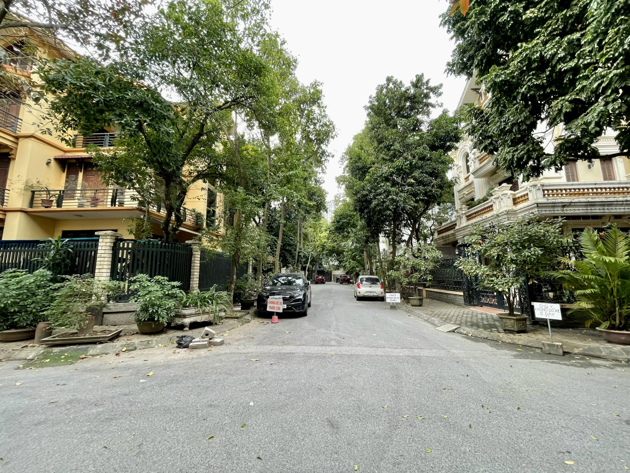 LIỀN KỀ XA LA, KINH DOANH, MT5M, GIÁ CHÀO NHỈNH 13 TỶ