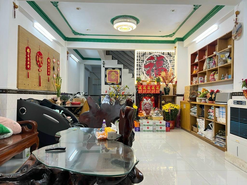 Bán nhà đẹp đường An Dương Vương, Bình Tân, 5 tầng, 4.5x13.5, xe hơi đỗ cửa, 6.1 tỷ