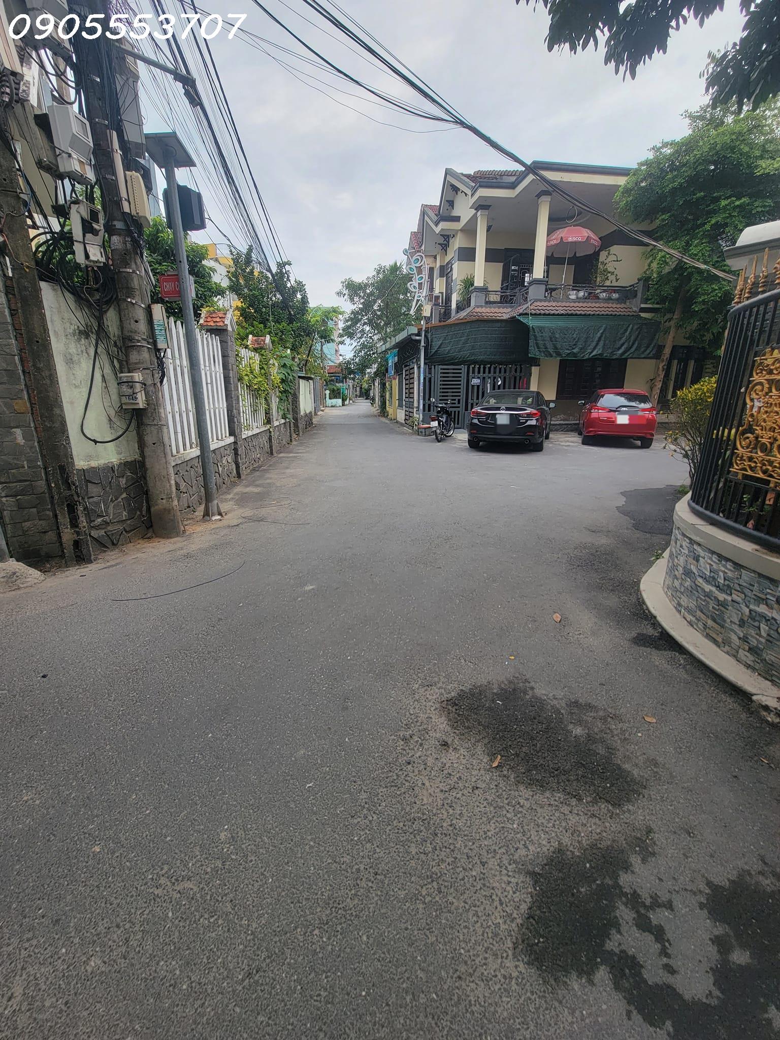 Nhà chỉ 24h - Hàng ngon Cẩm Lệ - Kiệt 5m trải nhựa CMT8 - Nhà 2 tầng ngang 5.5m - Chỉ 2,x Tỷ