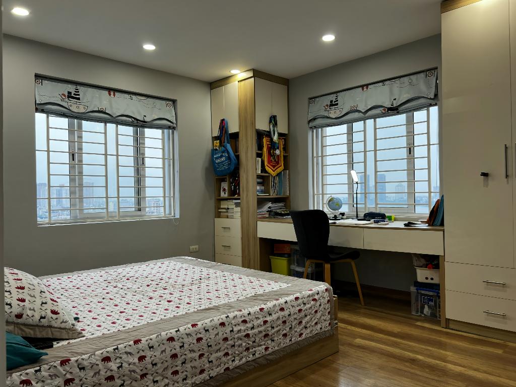 Bán nhà Trần Cung đẹp, thoáng 37m2 - 5 tầng - mặt tiền 5m - 5.4 tỷ