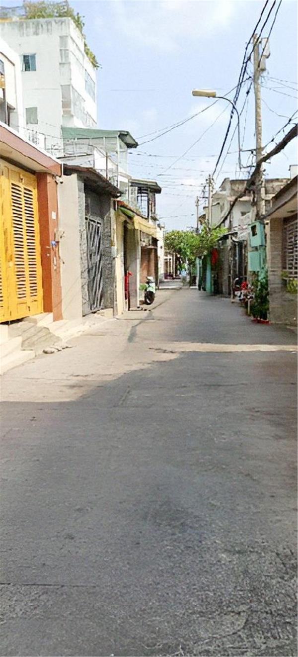 Bán nhà đường Tỉnh Lộ 10, Bình Tân, 81m2, 2tầng, 12x6.6, .4.9 tỷ ,