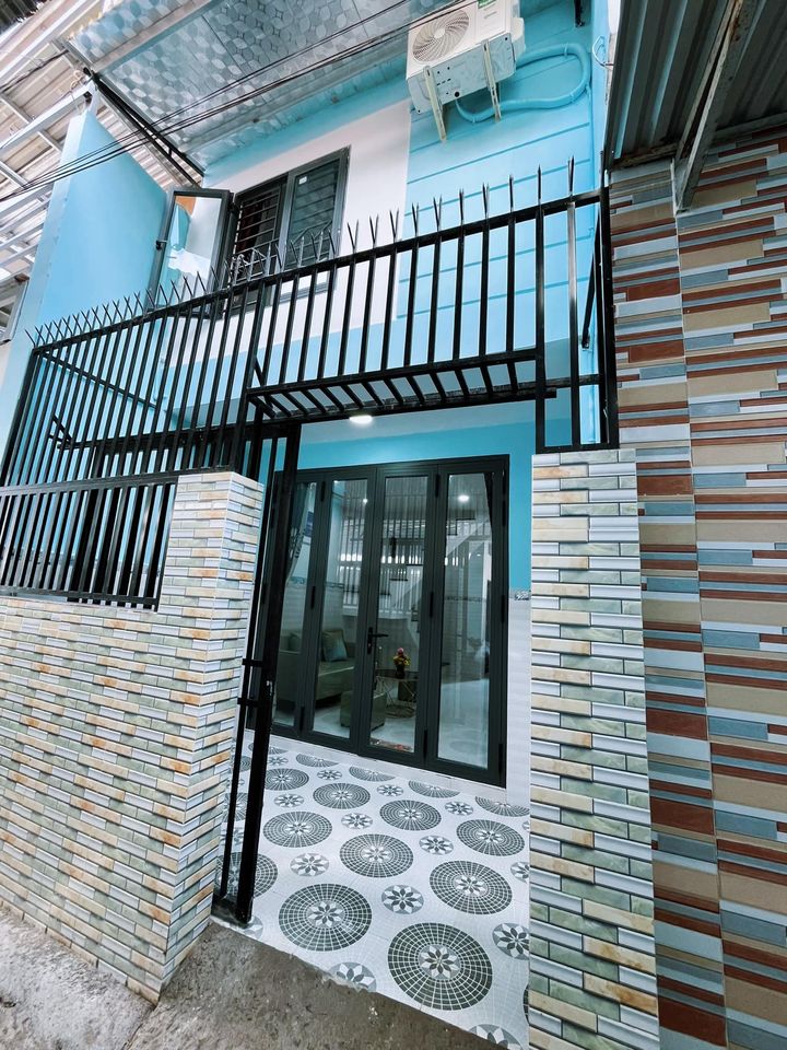 CHỦ CÓ VIỆC MUỐN ĐỂ LẠI CĂN NHÀ MỚI TTTP 2 TẦNG HẺN HƯƠNG LÔ NGỌC HIỆP