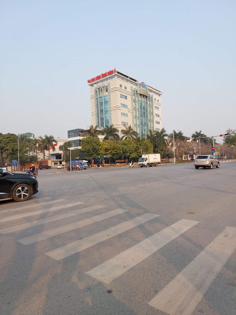 Chỉ 9 tỷ có ngay 100m Đất Trịnh Văn BÔ, Ô TÔ 7 CHỖ, Xây CCMINI