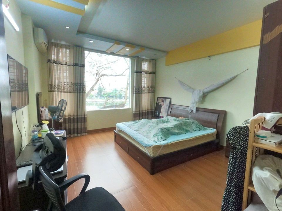 Bán nhà Chu Văn An, diện tích 45m 4 tầng GIÁ 2.65 tỉ độc lập dân xây, ngay cạnh Hồ