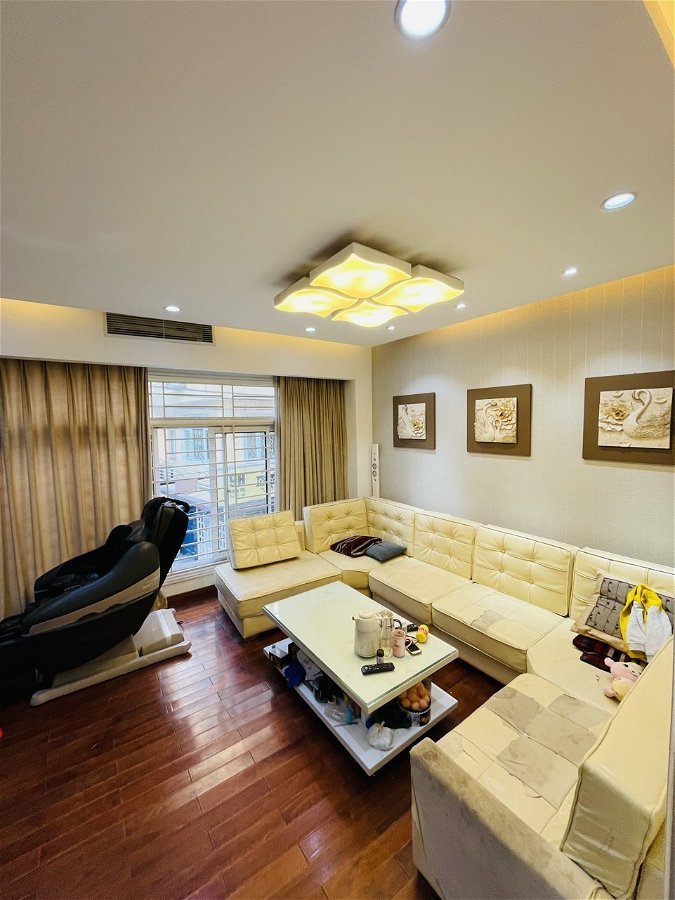 Bán Nhà Phố Võng Thị Quận Tây Hồ. Sổ 48m Thực Tế 51m Xây 5 Tầng Mặt Tiền 5.5m Nhỉnh 14 Tỷ. Cam Kết Ảnh Thật Mô Tả Chính