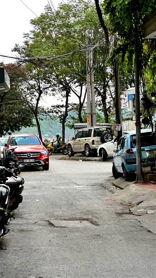 Bán Nhà Phố Hồ Ba Mẫu Quận Đống Đa. 43m Xây 5 Tầng Nhỉnh 14 Tỷ. Cam Kết Ảnh Thật Mô Tả Chính Xác. Chủ Cần Bán Nhanh Lo