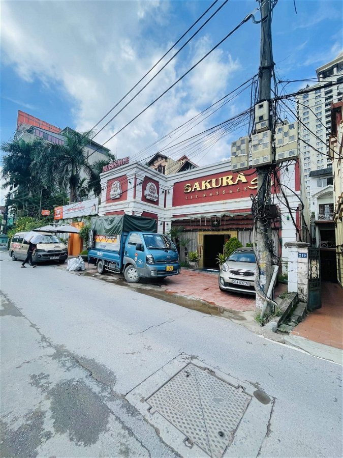 Bán Đất Tặng Nhà Mặt Phố Âu Cơ Quận Tây Hồ. 479m Mặt Tiền 12m Nhỉnh 160 Tỷ. Cam Kết Ảnh Thật Mô Tả Chính Xác. Chủ Thiện