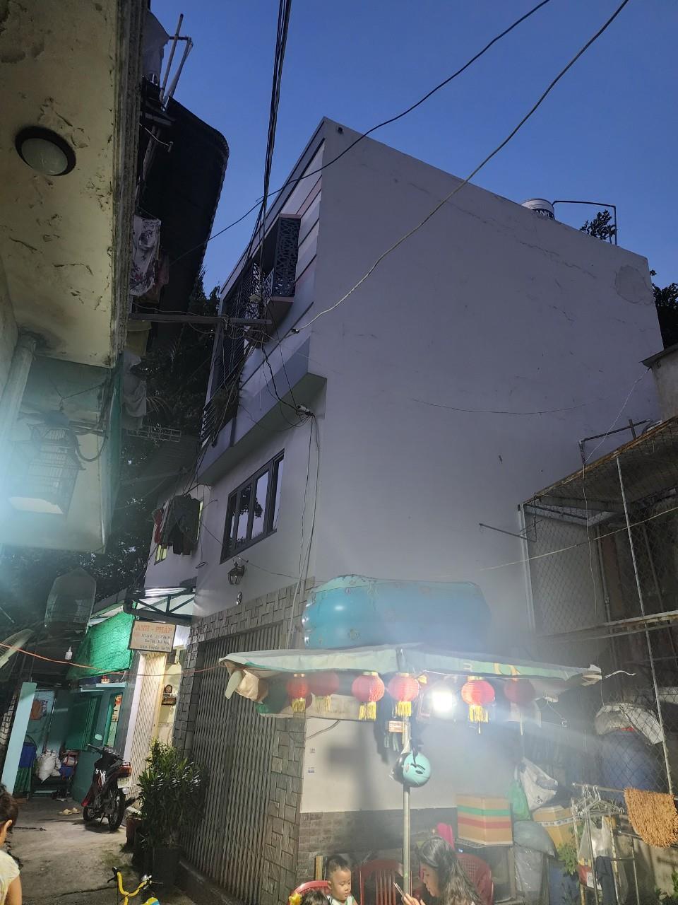 55 ĐƯỜNG 18 - P8 - GÒ VẤP - NHÀ CÒN MỚI Ở NGAY - 2 TẦNG - 22M2 - HOÀN CÔNG ĐẦY ĐỦ. GIÁ CHỈ 1 TỶ 85.