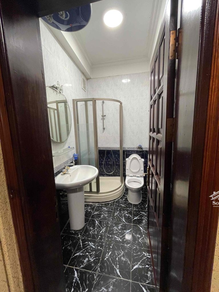 Nhà mới Chính chủ cho thuê 75m2,4T, VP, KD, Nhà hàng, Vĩnh Tuy-20Tr