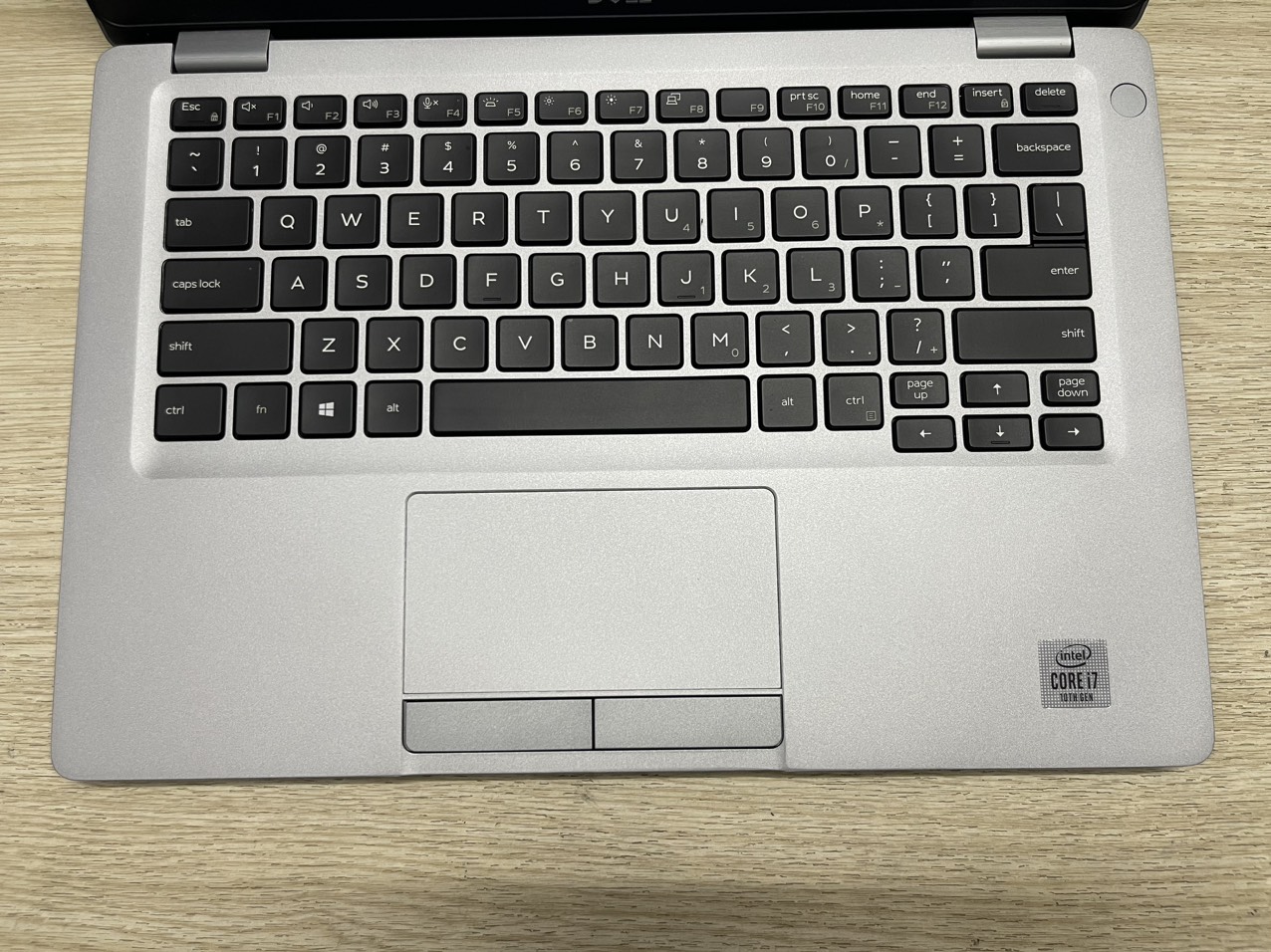 Mua Ngay Laptop Dell Latitude 5310 i7-10610U với RAM 8GB và SSD 256GB giá chỉ 9000K!