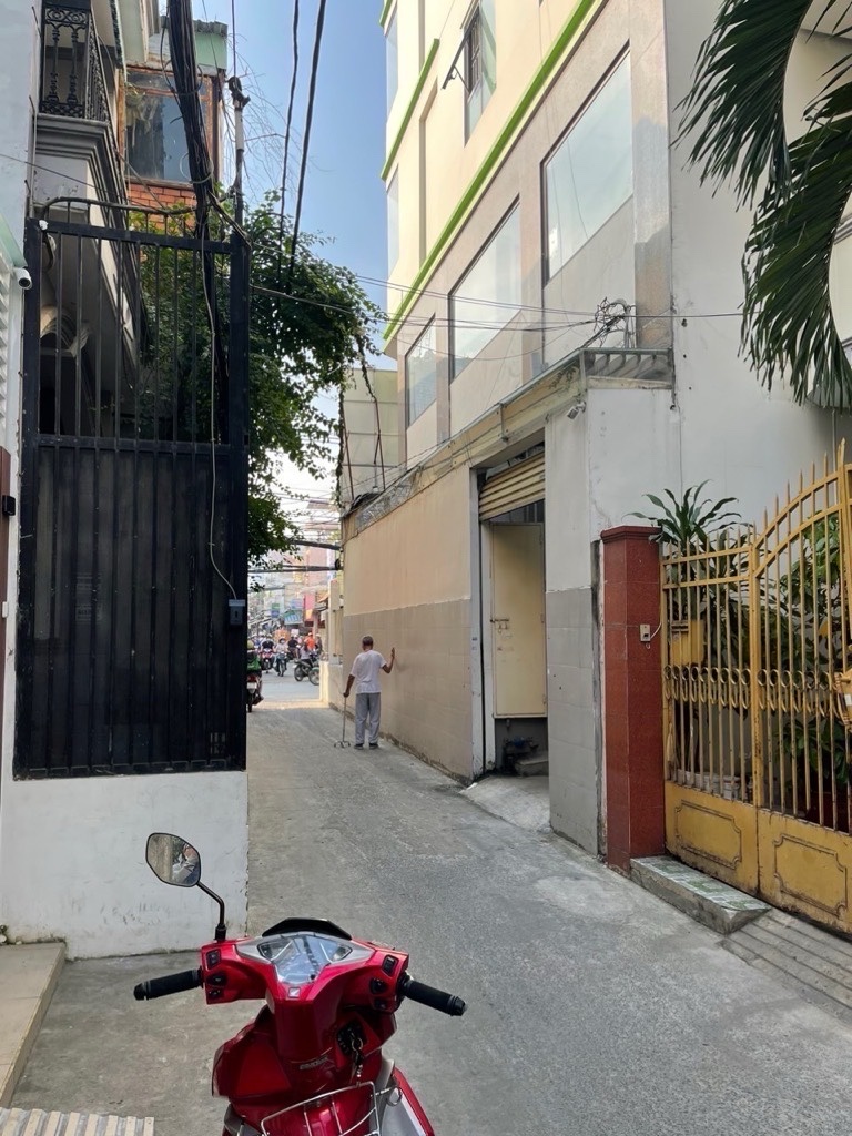 Bán nhà 3 Tầng-72m²-4x18-Bùi Đình Túy, Bình Thạnh-Chưa qua Đầu tư-Chỉ 6.8 tỷ