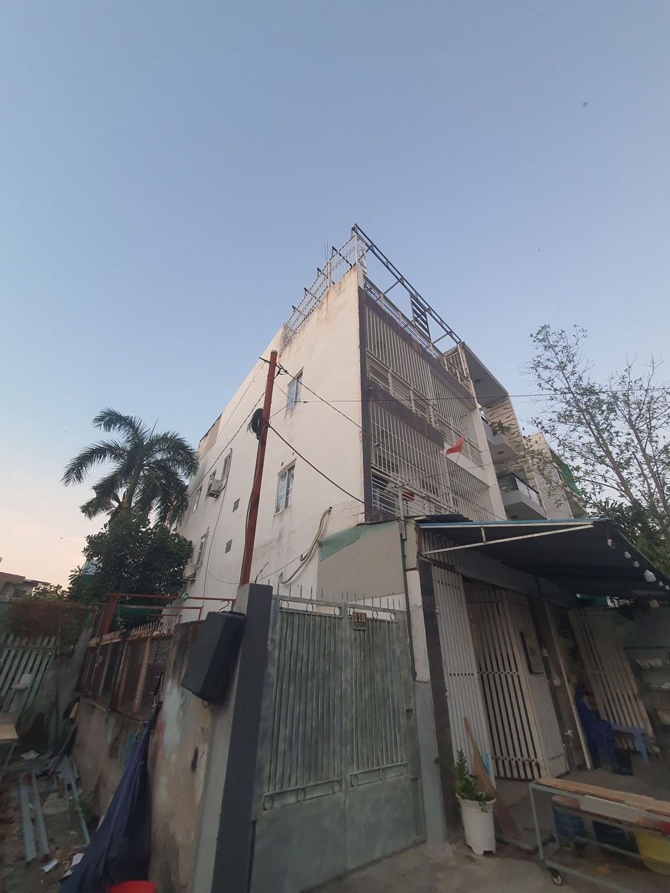 Mua bán nhà tại Quận 2, 116m2, 4 tầng, ngang 7, dài 18, thông số vàng, chỉ 11.xty