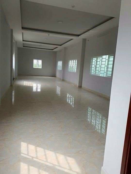 Xưởng cho thuê tại Long An.Nhà xưởng mới xây xong, hướng Đông Nam. Diện tích đất: 5.500m².300 triệu/tháng