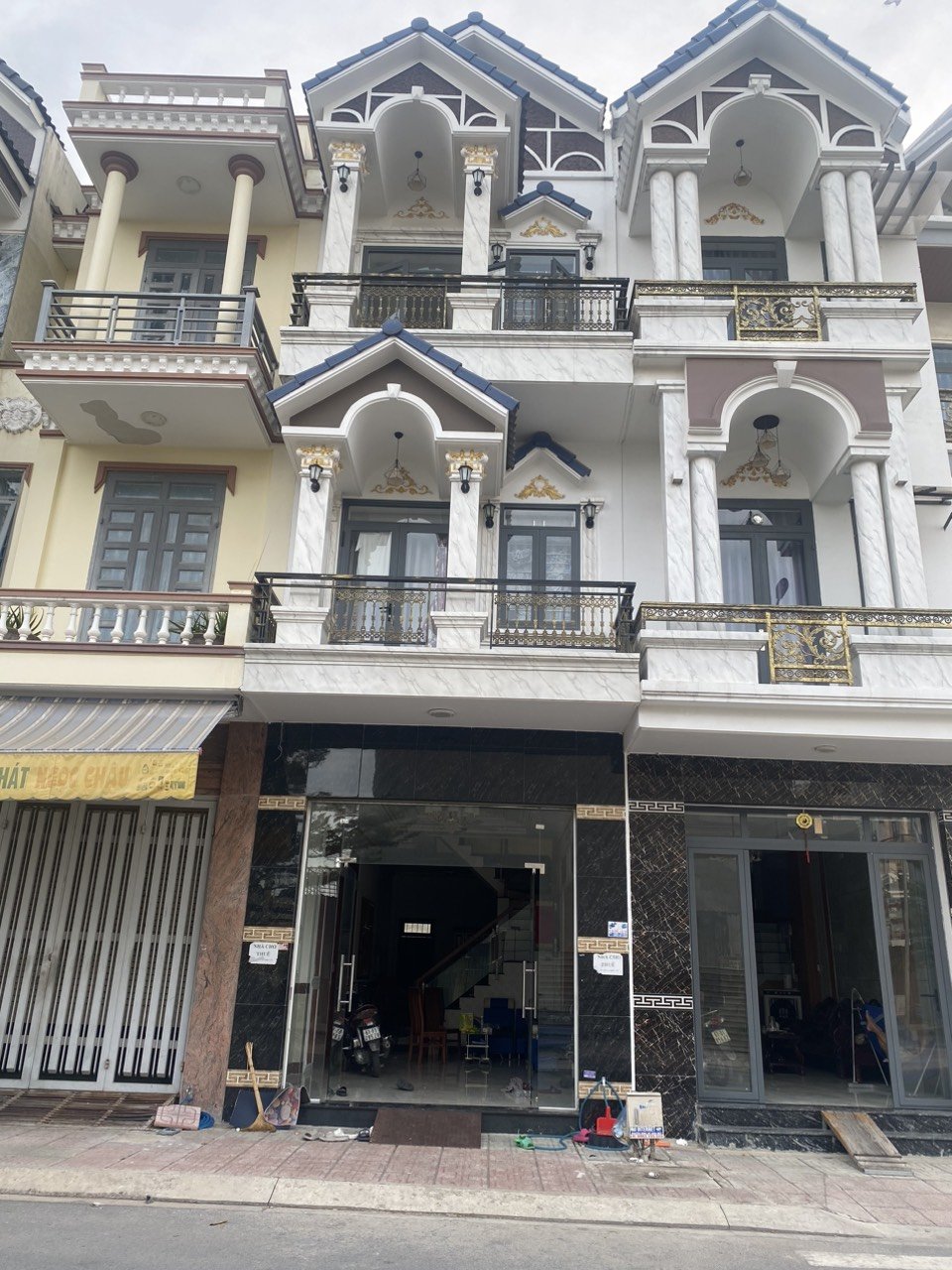 * CHO THUÊ LẠI NHÀ KHU DÂN CƯ HỒNG KHANH TP THUẬN AN - BÌNH DƯƠNG *